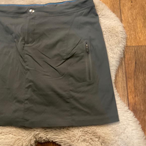 Columbia Skort Gray Size 14 Omni-Shield Skirt Athletic Athleisure Pickle‎ Ball - Picture 12 of 16